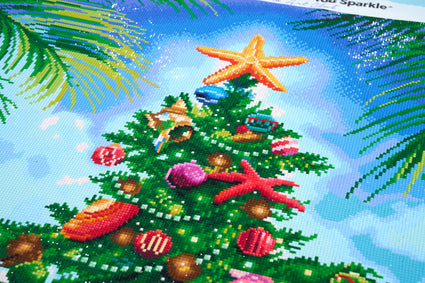 Diamond Painting Beach Christmas Tree 27.6" x 38.6" (69.9cm x 97.8cm) / Square with 65 Colors including 4 ABs and 3 Fairy Dust Diamonds / 110,433