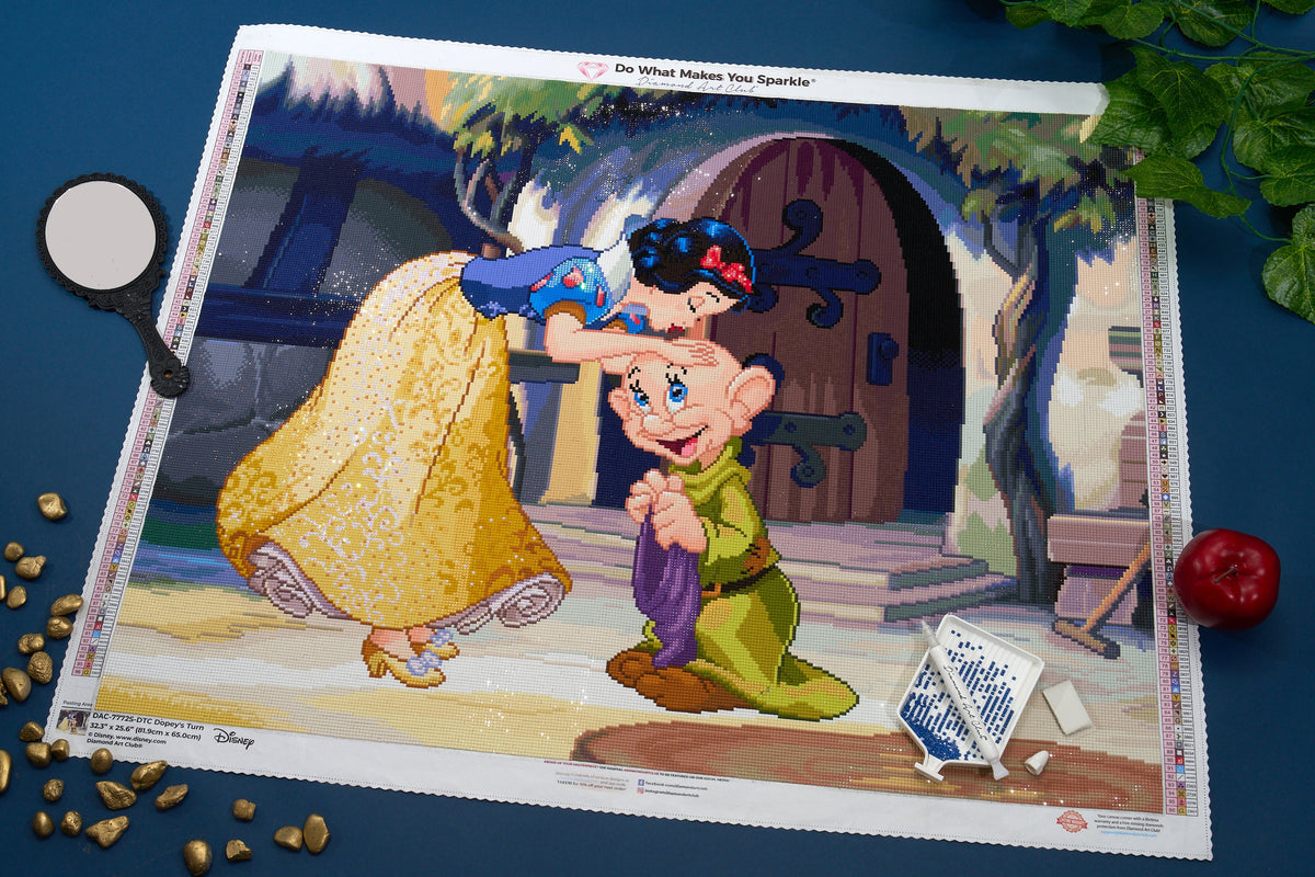 Diamond Painting Dopey's Turn 32.3" x 25.6" (81.9cm x 65cm) / Square with 96 Colors including 3 ABs and 4 Fairy Dust Diamonds / 85,869