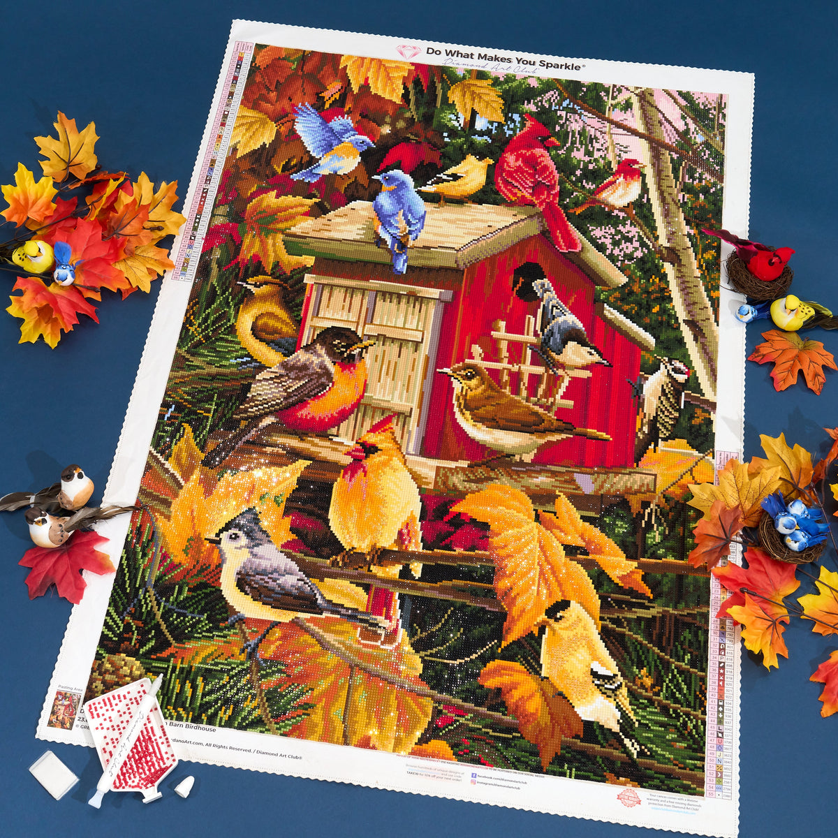 Diamond Painting Fall Birds on Barn Birdhouse 23.6" x 33.9" (60cm x 86cm) / Square with 55 Colors including 2 ABs and 3 Fairy Dust Diamonds / 83,145