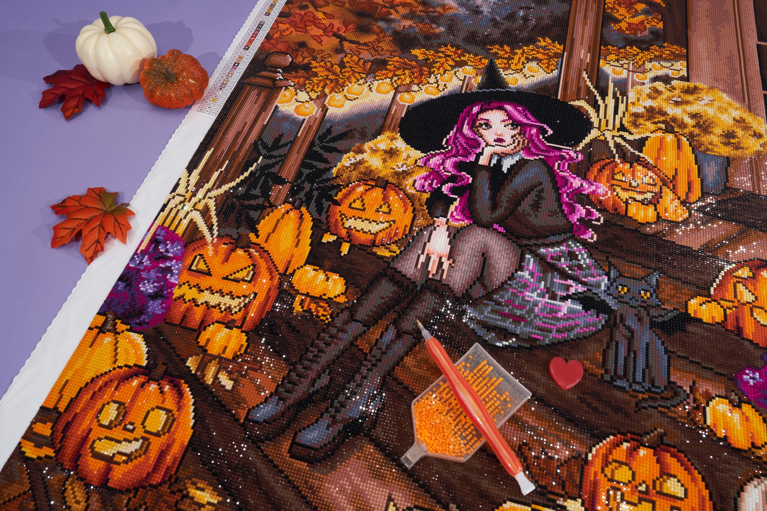 Diamond art club Halloween nighttime popular