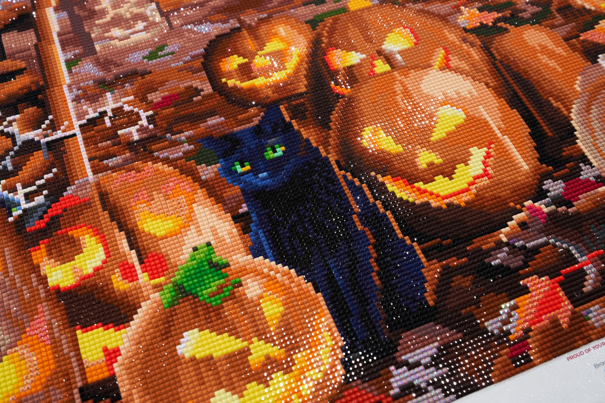 Diamond Painting Halloween Spooky Pumpkins 38.6" x 27.6" (98cm x 70cm) / Square with 67 Colors including 4 ABs / 107,476