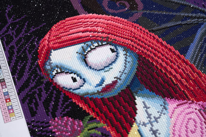 Diamond Painting Jack and Sally 22" x 25" (55.6cm x 63.8cm) / Round with 51 Colors including 2 ABs and 4 Fairy Dust Diamonds / 46,864