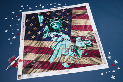 Diamond Painting Liberty Flag 23.6" x 23.6" (60cm x 60cm) / Square with 44 Colors including 1 AB and 2 Fairy Dust Diamonds / 58,081