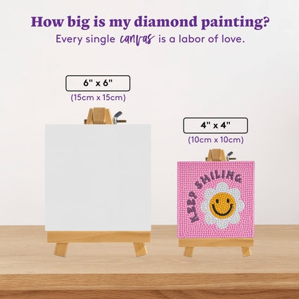 Diamond Painting Mini Easels - Keep Smiling 3.9" x 3.9" (10cm x 10cm) / Round with 5 Colors including 1 AB and 2 Fairy Dust Diamonds / 1,213